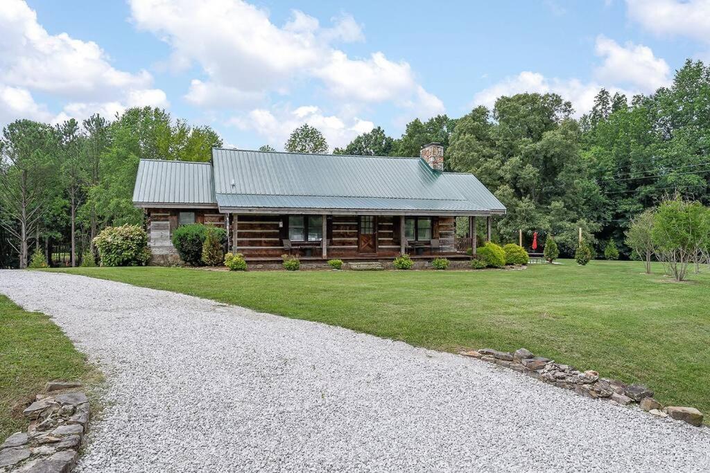 Rustic Cabin, Dock, Firepit, Kayaks & Games Winchester Esterno foto